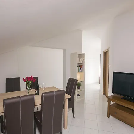 Katarina Apartment