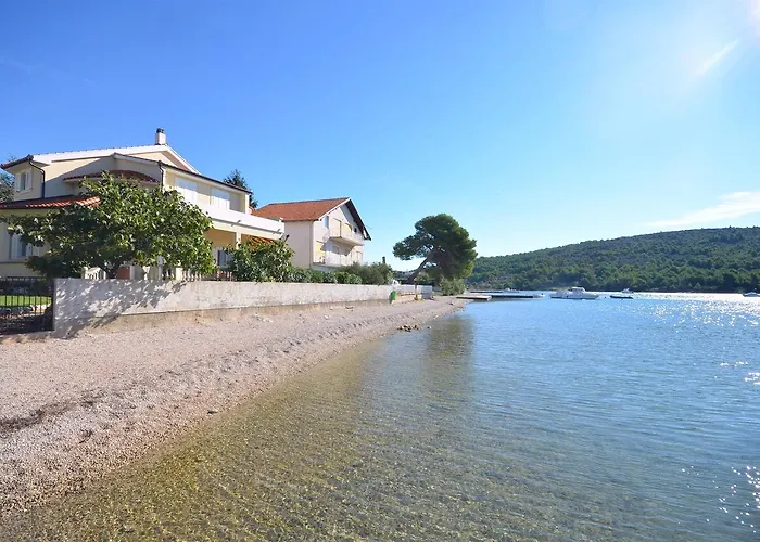 Katarina アパート *