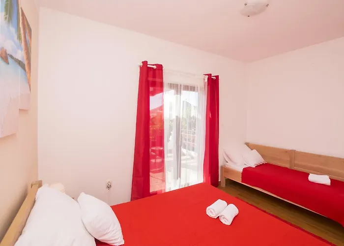 Katarina * ピロヴァッツ